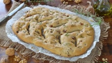 Fougasse aux Noix du Périgord AOP et romarin