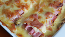 Gratin de torsades à la napolitaine aux dés de jambon