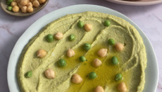 Houmous de pois chiches aux petits pois