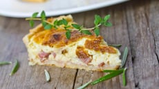 Quiche Lorraine express sur pâte feuilletée