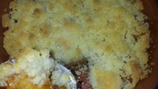 Crumble pommes, caramel, cannelle