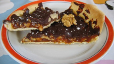 Tarte périgourdine au chocolat et aux noix