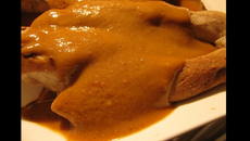 Brochettes de poulet sauce saté