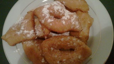 Beignets au sucre glace