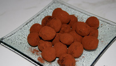 Truffes au chocolat et poudre d'amandes