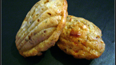 Madeleines poivrons, feta et surimi