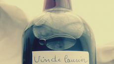 Vin de laurier maison