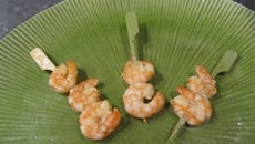 Brochettes de crevettes au piment
