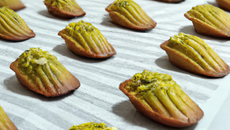 Madeleine à la pistache