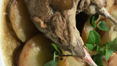 Râble de lapin aux poires