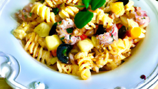 Salade de Fusilli 'Gamberetti e Frutte di mare'