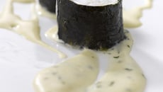Tournedos de sole en feuille de Nori, Sabayon de Fromage Fouetté Madame Loïk Ail & fines herbes et mousseline de pommes de terre fromagère