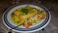 Carpaccio de courgettes et de concombre sur son lit de mascarpone  facon tartelette