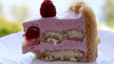 Charlotte aux fraises et framboises