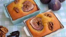 Petits cakes aux figues fraîches et noix, épicés au poivre long de Java