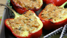 Poivrons Rouges farcis au Thon et au fromage râpé Sublime Filante Giovanni Ferrari