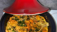 Tajine de poulet épicé aux abricots à ma façon