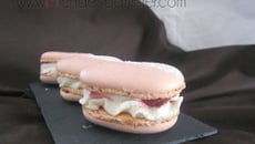 Macarons à la vanille et aux bigarreaux