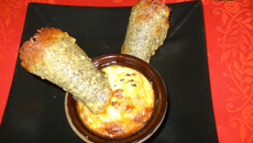 Flan de poireau à la fourme, tuiles aux lentilles vertes du Puy et à la fourme d'Ambert