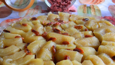 Tarte tatin pommes et baies de goji