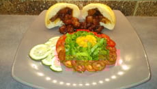 Bāo zi, Banh Bao (petit pain farci et cuit à la vapeur)