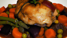 Chapon aux légumes et vin rouge