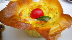 Petits nids de pommes de terre en feuilles de brick