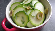 Gratin de courgettes aux olives et romarin