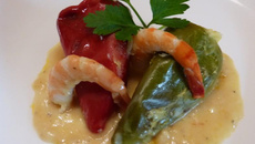 Piquillos farcis au cabillaud et aux  gambas