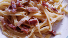 Pâtes aux lardons et au Pecorino