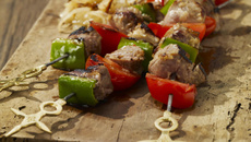 Brochettes de bœuf aux poivrons