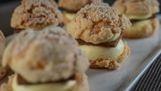 Choux croustillants à la crème de Safran du Quercy