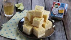 Petits carrés sablés à la crème de coco