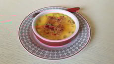 Crème brûlée citron vert et pignons de pin