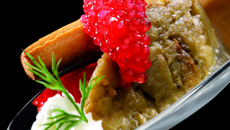 Concassé d'aubergine aux œufs de lompe