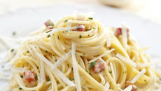 Pâtes carbonara et Parmigiano Reggiano AOP Giovanni Ferrari
