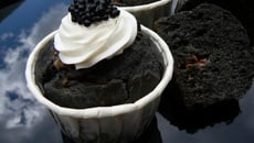 Muffins  à l'encre de seiche  & aux anchois