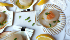 Papillotes de Saint-Jacques à la citronnelle