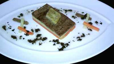 Pressé d'un pot au feu, vinaigrette à la truffe noire