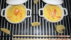 Soupe thaï aux crevettes, lait de coco et curry