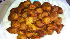 Beignets de bananes sauce créole