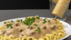 Pâtes aux trompettes de la mort et à la crème