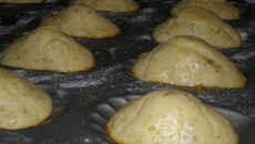 Madeleines aux anchois et herbes de Provence