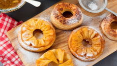 Beignets des îles à l'ananas