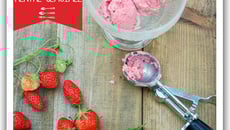 Glace italienne à la fraise et menthe glaciale