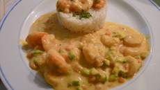 Gambas au curry et lait de coco