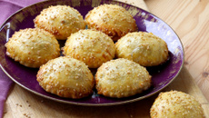 Petits chaussons banane et fourme d'Ambert