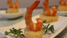 Trilogie apéritve: La crevette s' habille pour les fêtes !