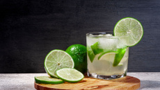Véritable cocktail Caipirinha