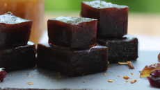 Craquants d'Ossau-Iraty, marmelade de griottes